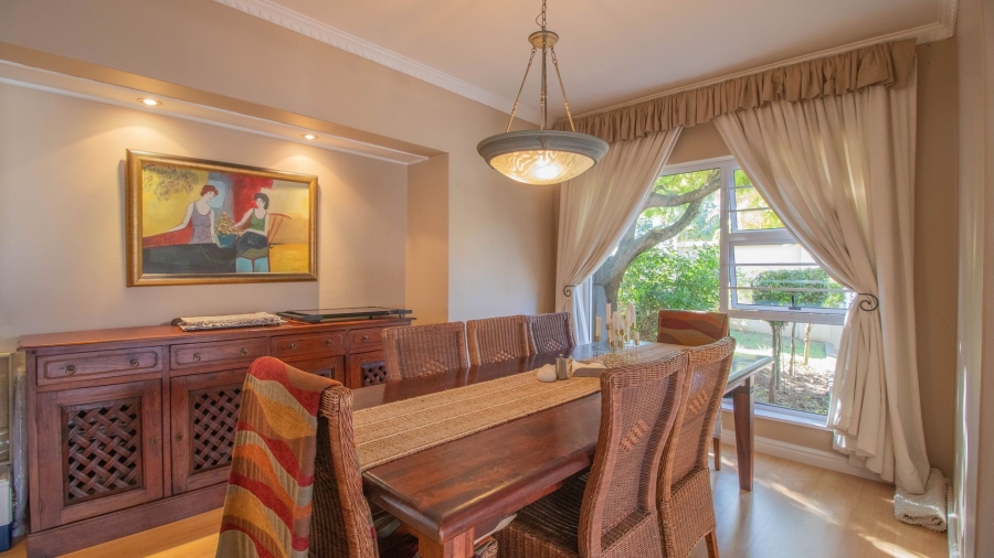 6 Bedroom Property for Sale in Beacon Bay Eastern Cape
